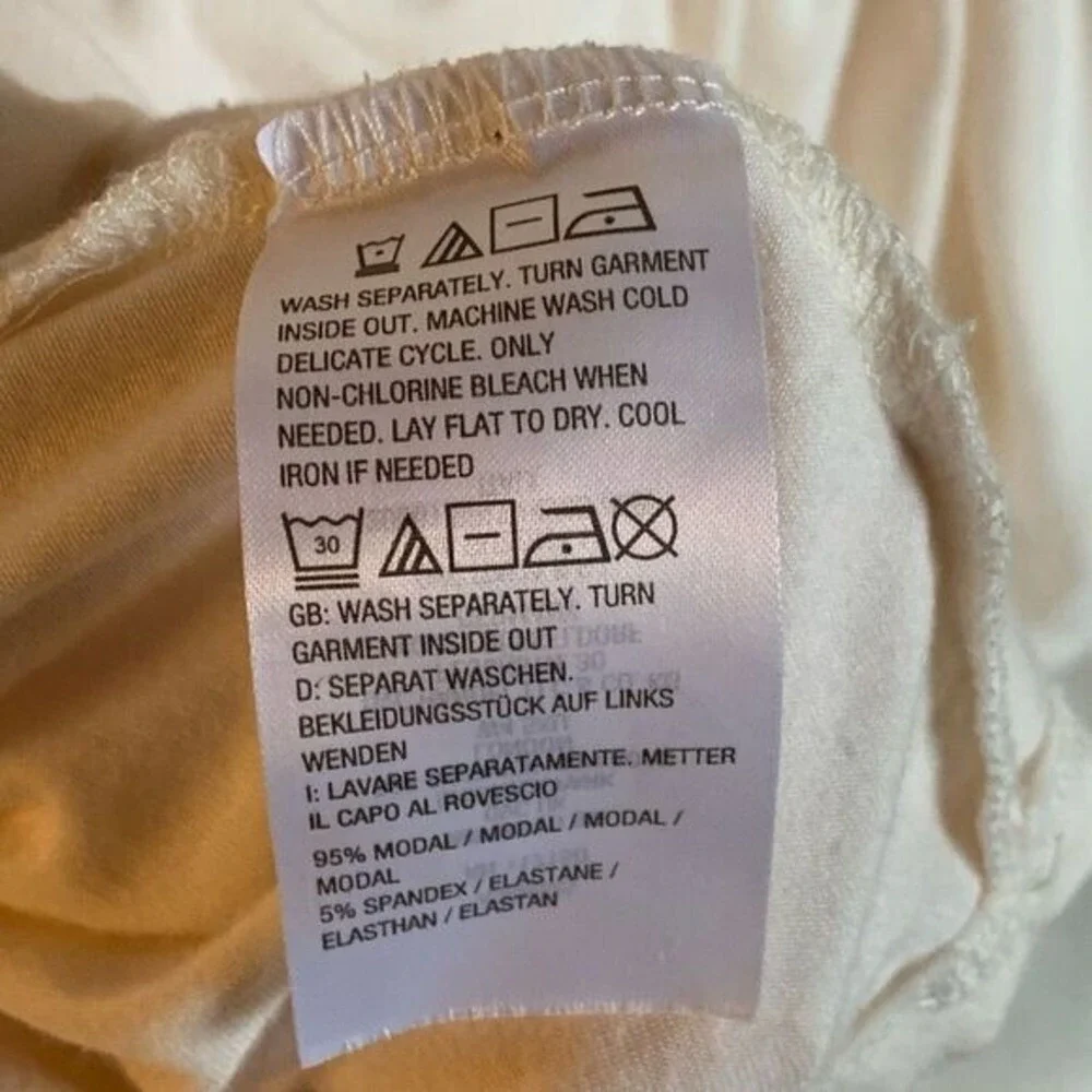 Belle Kim Gravel Womens‎ Turtleneck Top Size 1X Cream Soft Drape Minimalist